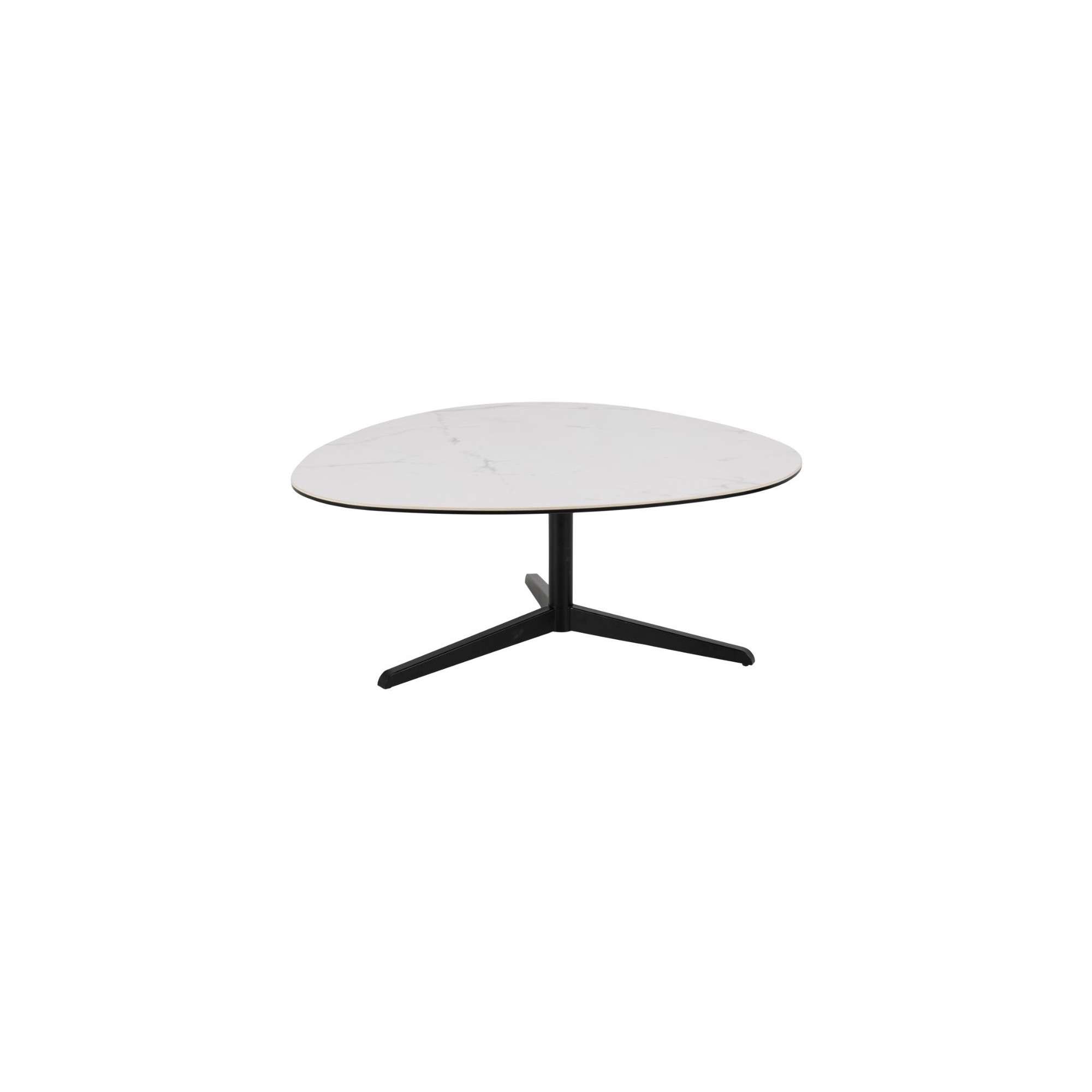 Tables Basses Design BERNARD V1 par designDISTRIKT Möbel Schweiz