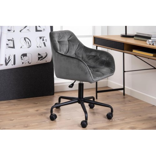 Chaise de bureau design BRUKLIN V2 par designDISTRIKT Möbel Schweiz